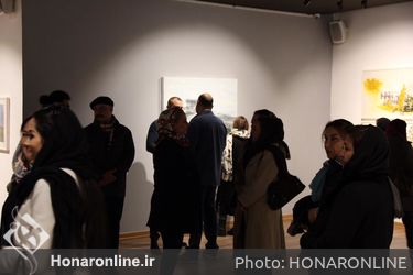 نمایشگاه آثار ماندانا کسرایی و پریسا شیرزادی در گالری آس