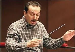 ارسلان کامکار: حضور پیشکسوتان به جوانان انگیزه می‌دهد