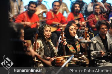 رونمایی ارکستر موسیقی نواحی ایران همراه با نظامی خوانی 