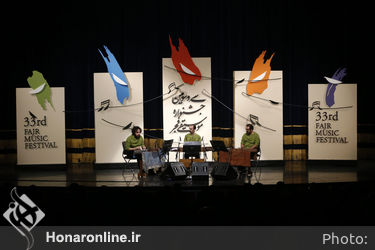 سنتور نوازی اردوان کامکار در سی و سومین جشنواره بین اللمللی موسیقی فجر
