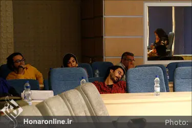 نمایشنامه خوانی نمایش "رقص هانتینگتن"