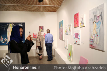  نمایشگاه گروهی "سه تن" در گالری پروژه های آران