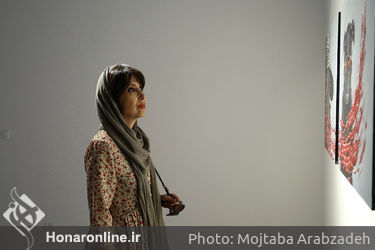 نمایشگاه دو نفره آثار نقاشی حمید زارع و الناز صباغ‌پور در گالری ژاله