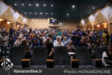 نمایش «آورده اند که...» به کارگردانی هادی کیانی در جشنواره تئاتر کودک و نوجوان همدان