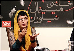 شیوا ارسطویی: هیچ‌گاه خودم را مینی‌مال نویس نمی‌دانم / مینی‌مال تاثیر سینما بر ادبیات است