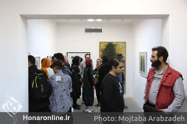افتتاحیه نمایشگاه گروهی با عنوان " ناتمام است درخت" در گالری امکان