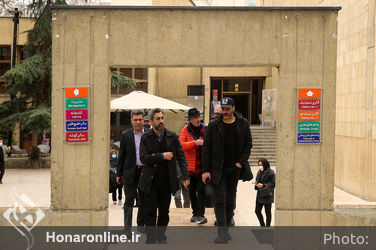 کاشت نهال توسط هنرمندان در فرهنگسرای نیاوران