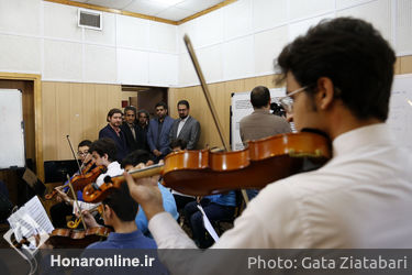 بازدید سید محمد مجتبی حسینی از هنرستان موسیقی پسران 