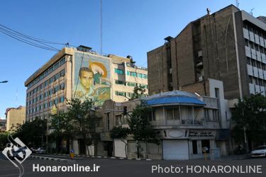 نقاشی‌دیواری‌هایی که در هیاهوی شهر تهران گم شده‌اند /2