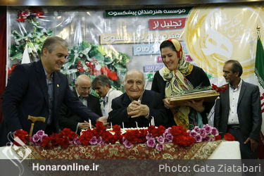 جشن تولد هنرمندان پیشکسوت متولد تیر ماه 