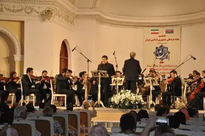 Iranian cultural festival opens in Baku