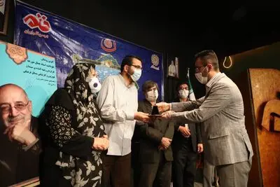 Sureh-Mehr books scoop Golden Pen Awards  