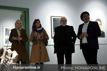 افتتاحیه گالری وارطان با حضور سید محمدمجتبی حسینی