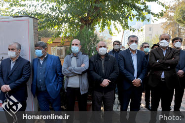 مراسم تشییع پیکر " کامبیز درمبخش " از مقابل خانه هنرمندان