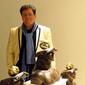Sculpture spanning 3 Generations