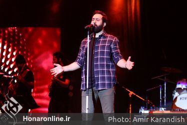 کنسرت مهدی یراحی در جشنواره موسیقی فجر