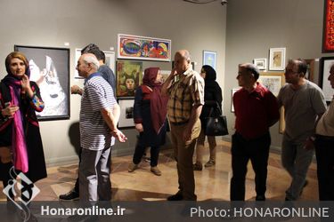 دومین بازار آثار هنری در خانه هنرمندان