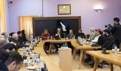 سیف‌الله صمدیان: ما به دستگاه‌های دولتی وصل نیستیم 