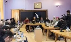 سیف‌الله صمدیان: ما به دستگاه‌های دولتی وصل نیستیم 