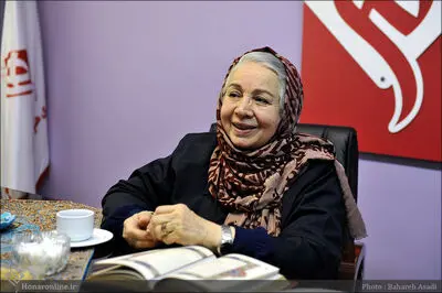 Shamsi Fazlollahi Interview: I Prefer to Work Than Be Honored for Excellence in Theater
