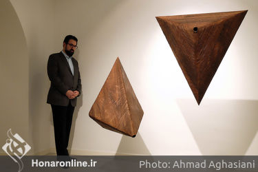 بازدید معاون امور هنری وزارت فرهنگ و ارشاد از گالری اثر