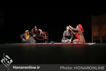 نمایش روز بیست و یکم در خانه نمایش مهرگان