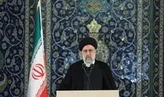 انسانیت در پرتو ارتباط با قرآن شکل می‌گیرد