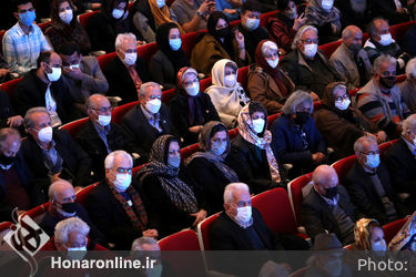 بزرگداشت حکیم نظامی برنامه ویژه آیین بزرگداشت حکیم نظامی با حضور شخصیتهای ملی و بین المللی و اهالی فرهنگ و هنر