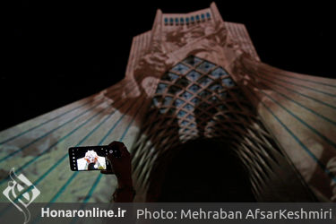 تصویرنگاری ارتحال امام خمینی(ره) در برج آزادی