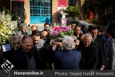 تشییع پیکر منوچهر لشگری در خانه ی هنرمندان