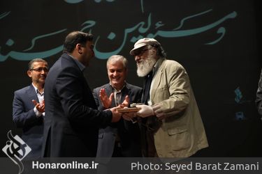آیین تکریم و معارفه رئیس مجموعه فرهنگی هنری برج آزادی