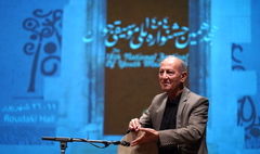 استاد مرتضی اعیان بعد از 33 سال به یاد بهمن رجبی، در جشنواره موسیقی جوان نواخت
