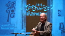 استاد مرتضی اعیان بعد از 33 سال به یاد بهمن رجبی، در جشنواره موسیقی جوان نواخت
