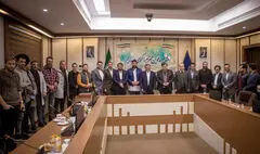 دیدار وزیر فرهنگ و ارشاد اسلامی با جمعی از خوانندگان و تهیه‌کنندگان موسیقی پاپ