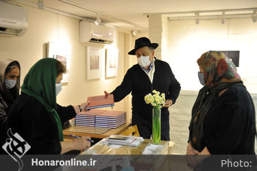  نمایشگاه عکس‌های ۵۰ ساله محمد احصایی با عنوان «گنج بازیافته» در گالری گلستان 