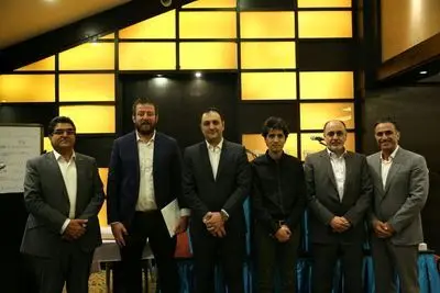 60 علامة تجاریة للملابس الإیرانیة تسعی للدخول في المنافسات الدولية