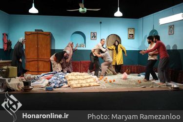 نمایش «هملت پشت کوهی» در سالن چهارسو