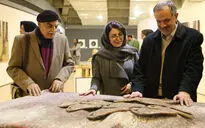 بازدید احمد مسجد جامعی و مرتضی کاظمی از نمایشگاه 
