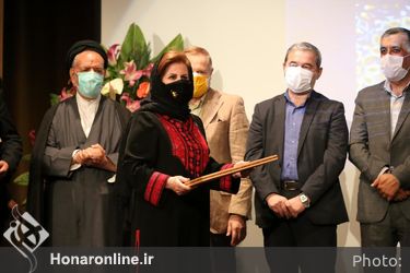 افتتاحیه نمایشگاه هنرهای سنتی در فرهنگستان هنر