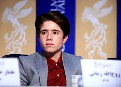Ruhollah Zamani stars as teenage trooper in war drama “The Bakeri Martyrs”