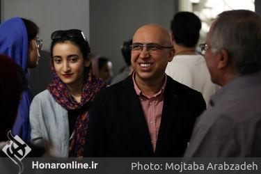 نمایشگاه گروهی عکس با عنوان "اِربِن" در گالری تم 