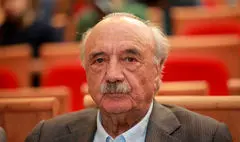 شاهنامه یکی از یادگار‌های نبوغ بشری است 