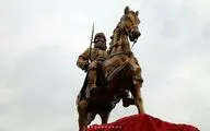 مجسمه عباس میرزا در ارس رونمایی شد
