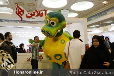 غرفه هنرآنلاین در هفتمین روز بیست و سومین نمایشگاه مطبوعات