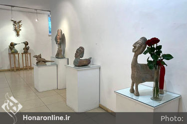 نمایشگاه آثار آرزو‍ آزادی در گالری هفت ثمر