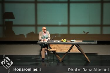 نمایش آن سوی آینه کارگردان علی سرابی 