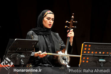 کنسرت گروه موسیقی زنده رود 