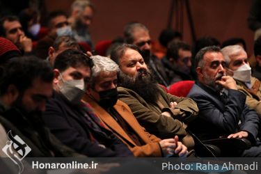 نشست خبری چهل و یکمین جشنواره بین المللی تئاتر فجر