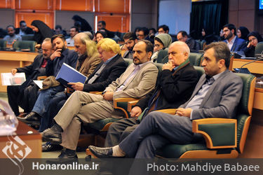 نشست "جستاری در چهل سال هنر انقلاب اسلامی در فرهنگستان هنر"/بخش نخست