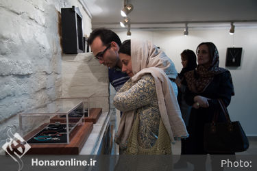 نمایشگاه زیورآلات تکتم فاضل و بهرام دشتی‌نژاد در گالری گلستان